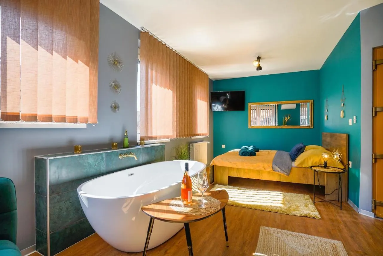 Eger'S Flow Apartment