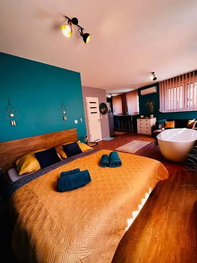 Eger'S Flow Apartment 0*, Eger